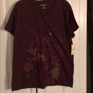 Eddie Bauer  NWT. Casual shirt XL. Burgundy